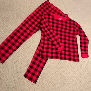 Cozy pajamas black/red plaid